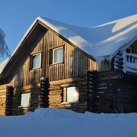 Дом отдыха Rukajarven Kelopirtit Cottages Рука